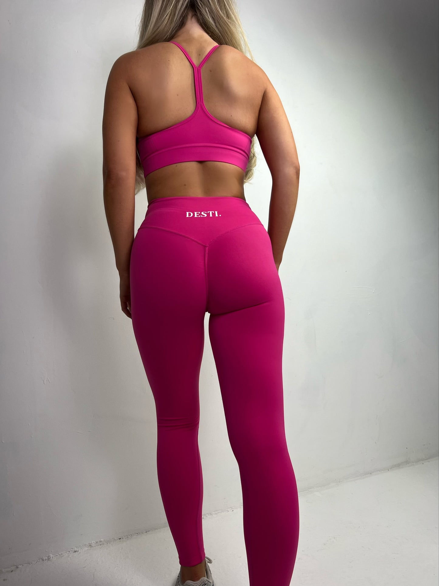 Sakura - Hot Pink everyday sculpted leggings